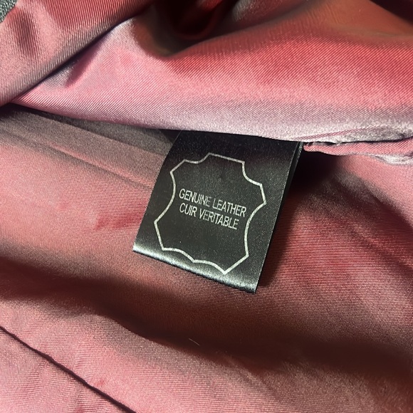 Women’s leather jacket in very good condition Arma Women’s Wear in size 42 - Picture 5 of 7